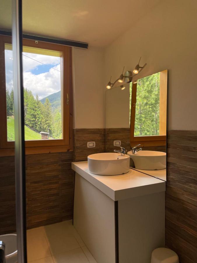 Residence Regina Delle Alpi Санта-Катерина-ди-Вальфурва Экстерьер фото