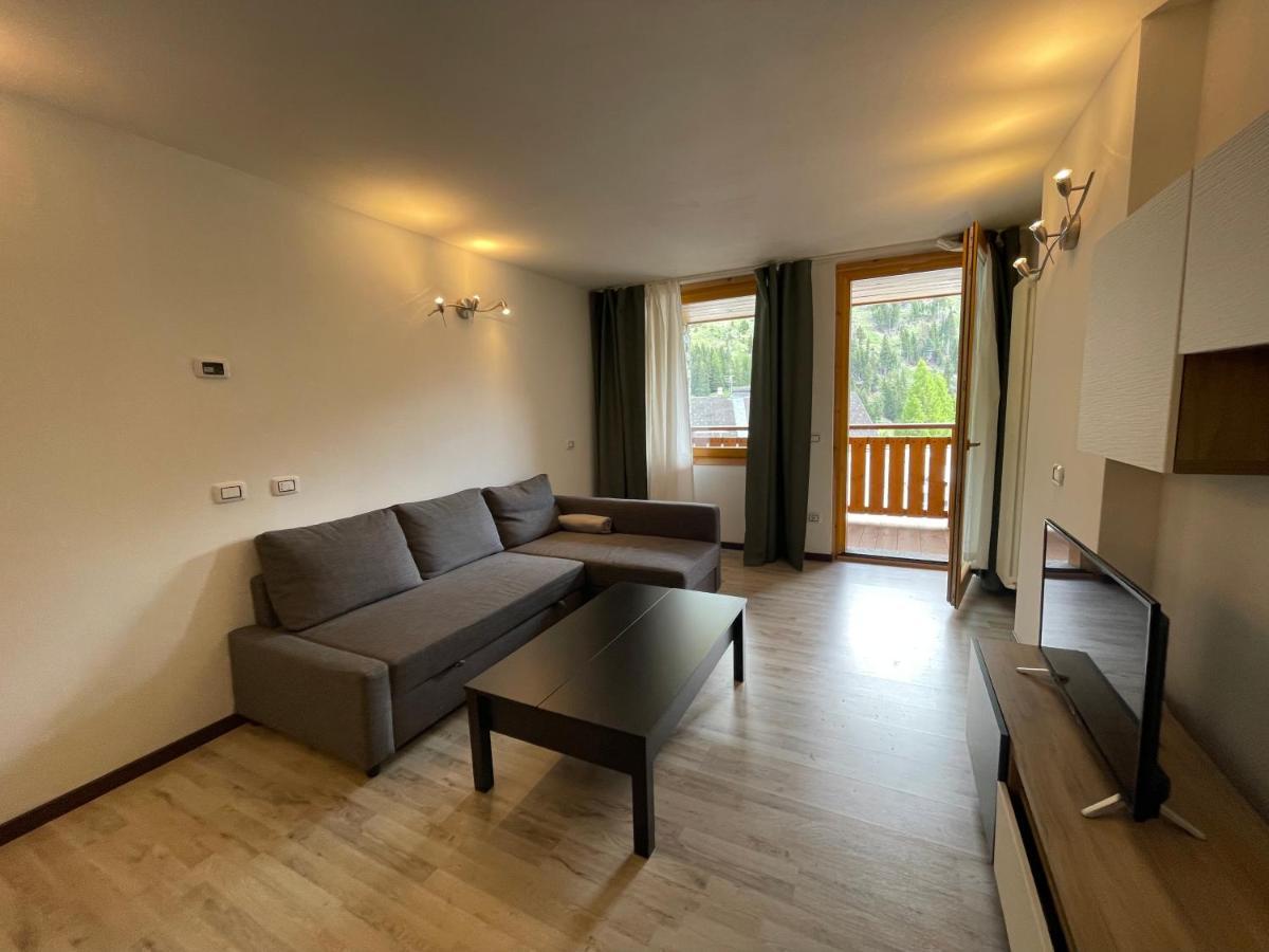 Residence Regina Delle Alpi Санта-Катерина-ди-Вальфурва Экстерьер фото